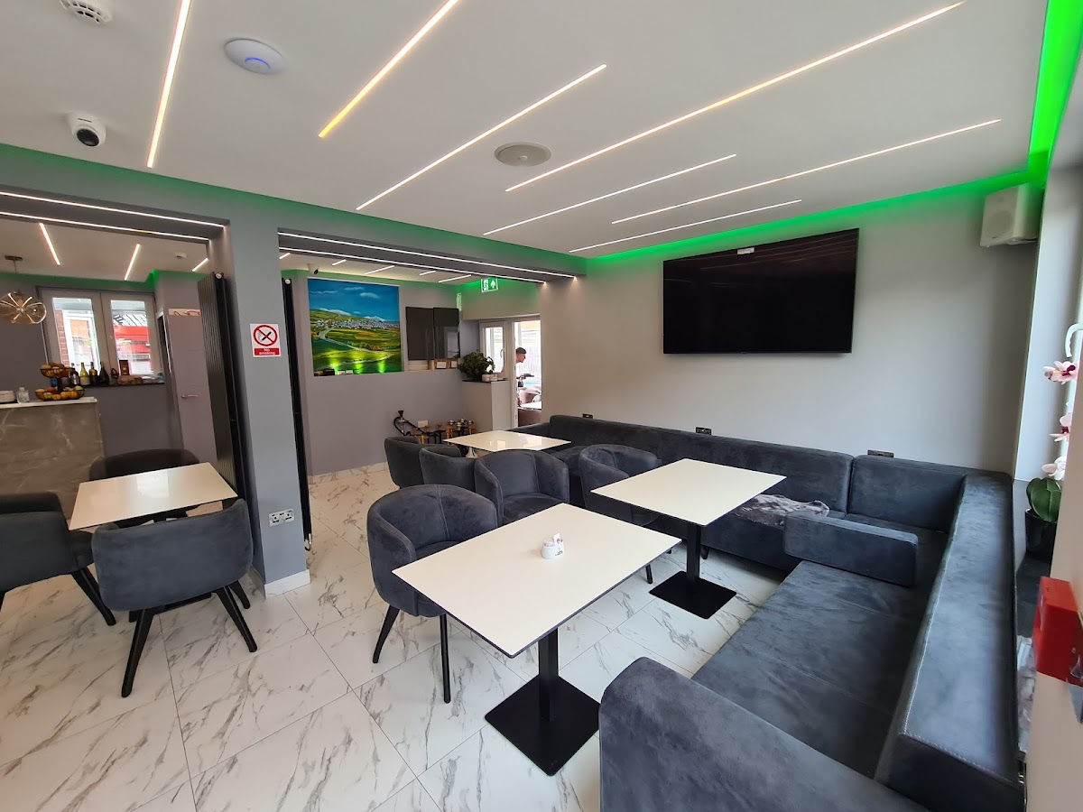 Bar Coffee Lounge Parllaku